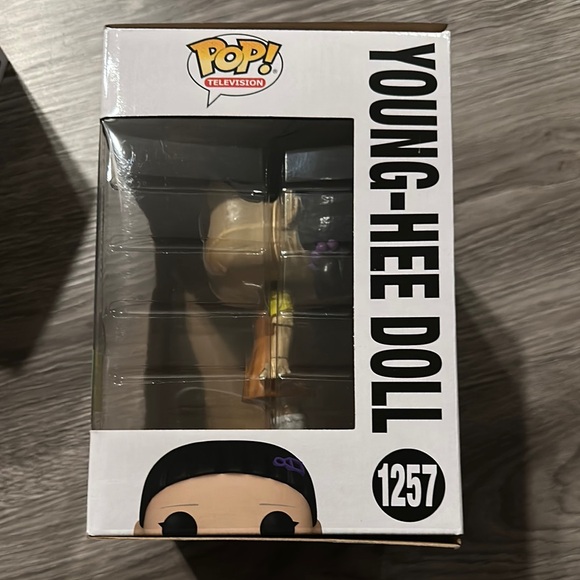 Funko Pop! Young-Hee Doll Toy Figure - Picture 2 of 4